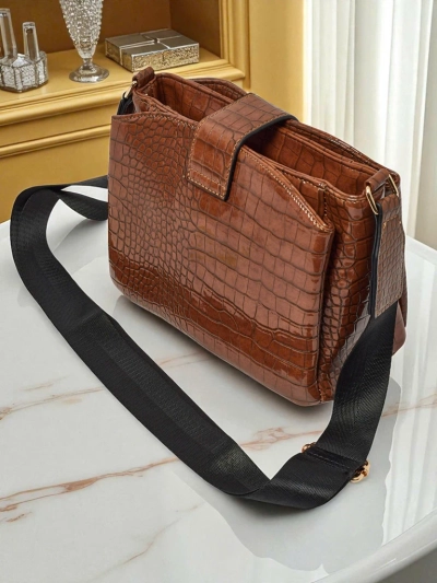 Patent small women's handbag made of faux leather Gilded Night