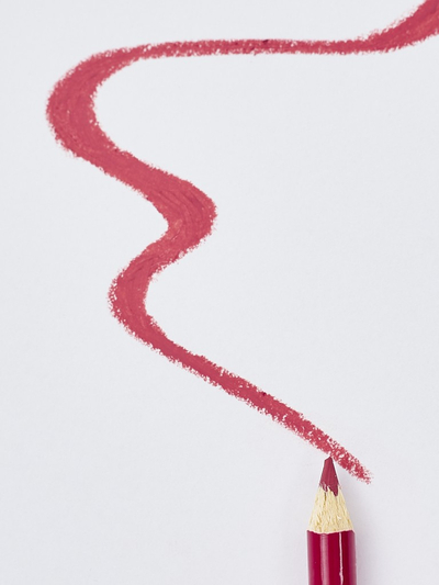 Asināms lūpu zīmulis Peachy Rose tonī