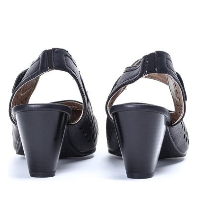 Czarne czółenka na słupku z odkrytą piętą Mary - Obuwie