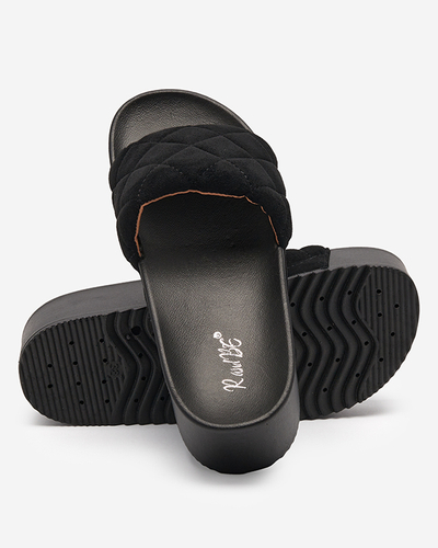 OUTLET Women's black quilted sandals on the Koriner platform - Footwear