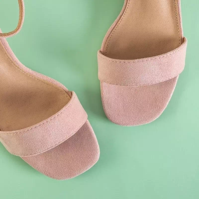 OUTLET Light pink women's sandals on a low Mohato post - Footwear