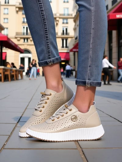 Royalfashion Women's sporty lace-up sneakers Jovenes