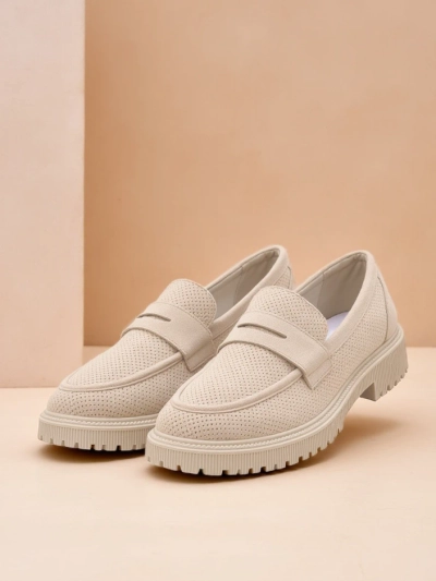 Damskie loafersy Callista beżove, skura ekologiczeska, płaski obcas 4 cm