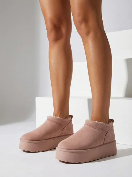 Royalfashion Women's short boots a'la snow boots Ozozi