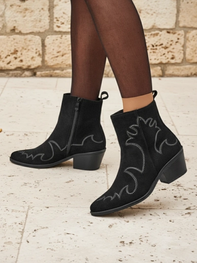 Women's Velvet Ash cowboy boots - heeled