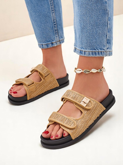 Royalfashion Женские шлепанцы с косичкой Delibeli