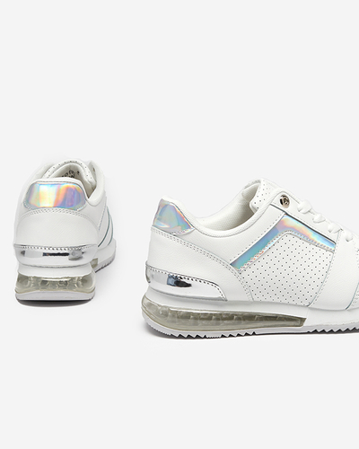 Белые женские кроссовки Berise