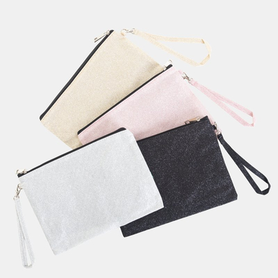 Золотая косметичка с блестками