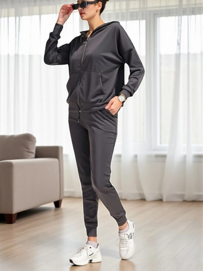 Royalfashion Women's velour-style set