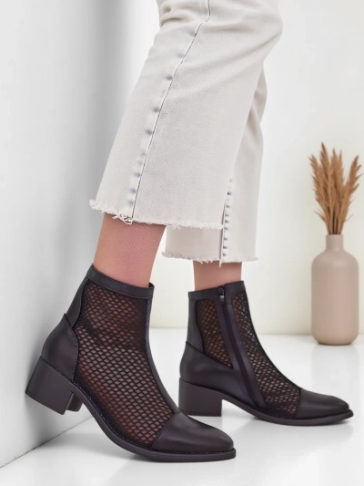 Royalfashion Perforated Women's Low Heeled Ankle Boots Rowices