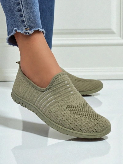 Hypatia Verde Women's Fabric Slip-On Moccasins with Flat Sole