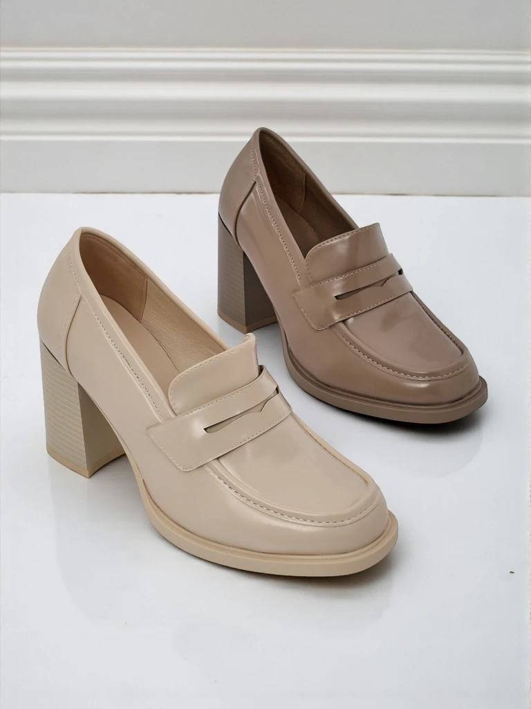 Royalfashion Jinan mûzên li ser pêlav Minerva