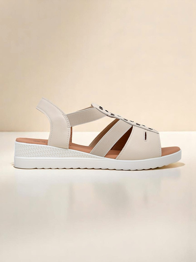 Royalfashion Женские сандалии на низкой танкетке Sora