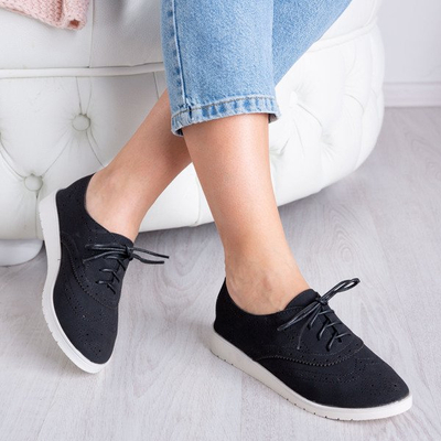 Black shoes on Malasia platform - Footwear 1