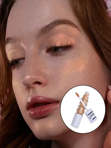 Liquid face highlighter with brush Golden Petal