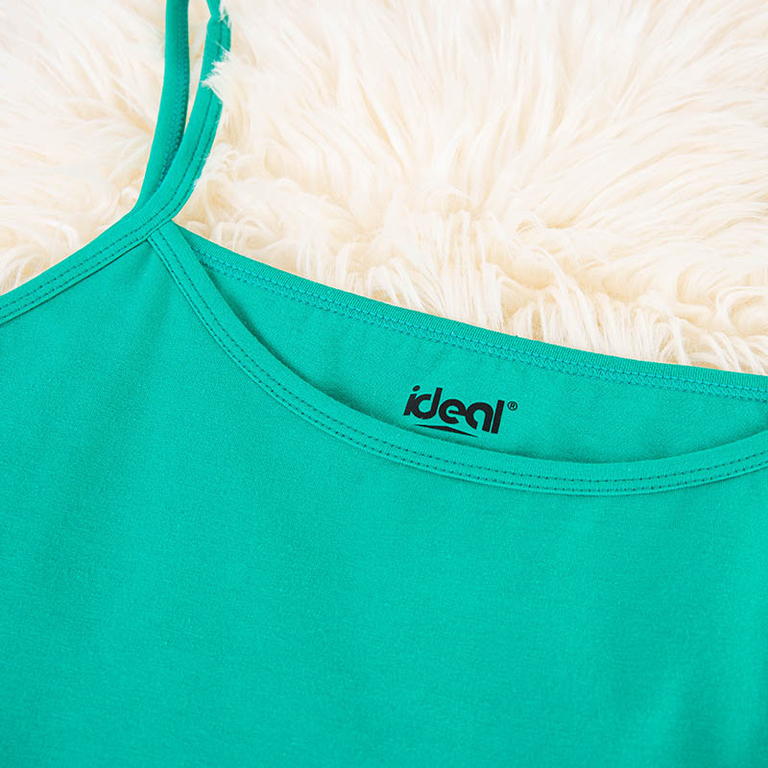 Zaļš sieviešu T-krekls ar plānām lencēm - Apģērbs