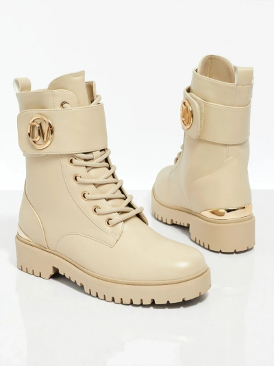 Naiste kaunistustega töösaapad Lorice