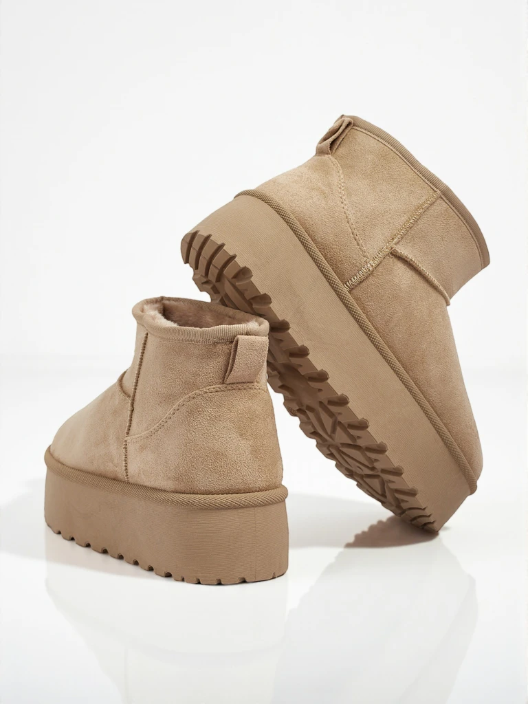 Vessia Women's Short Snow Boots