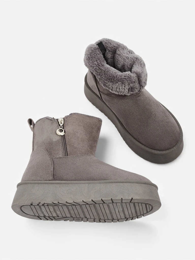 Short women's snow boots a'la Vesiola