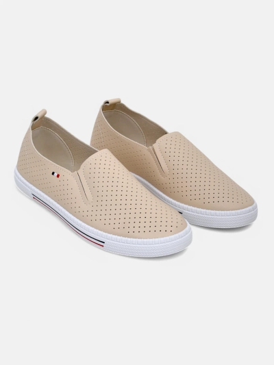 Royalfashion Perforated women's slip-on shoes Vielles