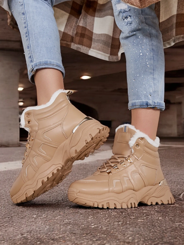 Royalfashion Women's Sneakers with Furry Megigna