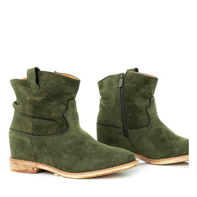 Зеленые ковбойские сапоги на обтянутой танкетке Astrit - Обувь