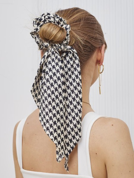 Royalfashion Hair tie with a plaid ribbon Kratella