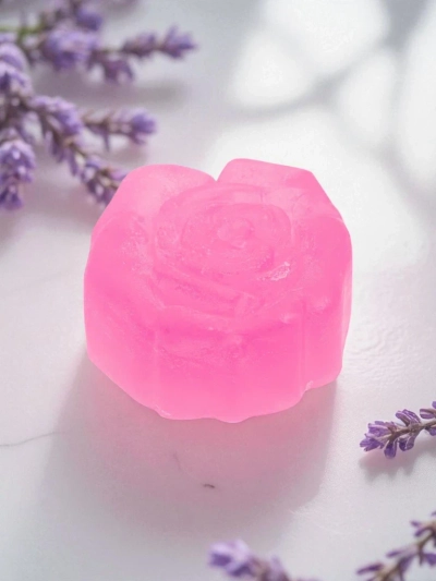 Royalfashion Glycerin soap in the shape of a flower Avocado