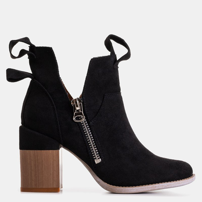 Черные женские ботильоны на квадратных каблуках Darera