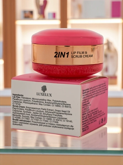 Luxelux 2-in-1 lip balm and scrub
