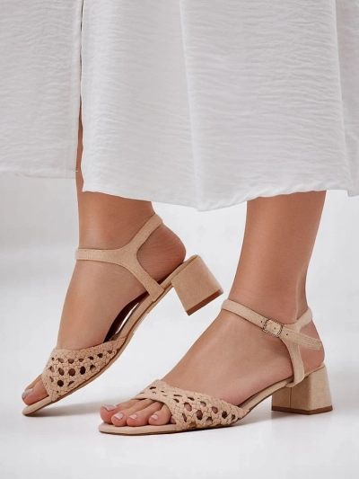 Royalfashion Sieviešu atvērtā darba sandales Azopi