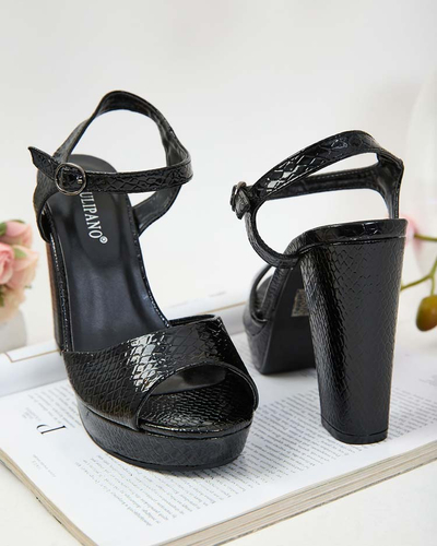 Royalfashion Lacquered women's sandals on a post Vagasse