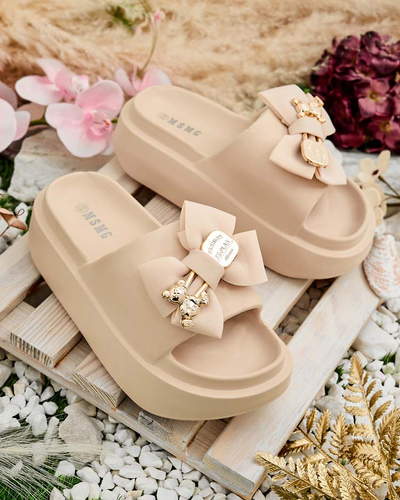 Royalfashion Women's rubber flip-flops with decorative bow Apis