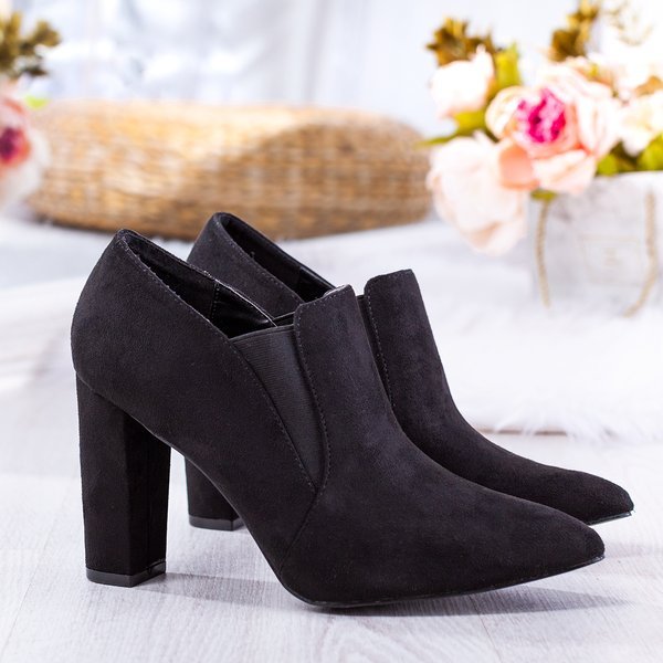 Czarne botki na wyższym słupku Prisha - Obuwie