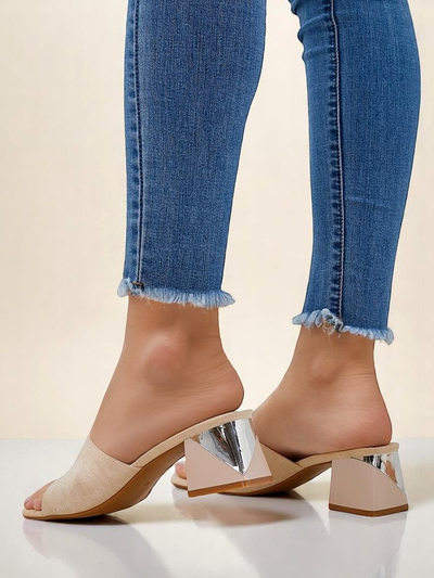 Женские шлепанцы Royalfashion с декоративным каблуком Vollatie