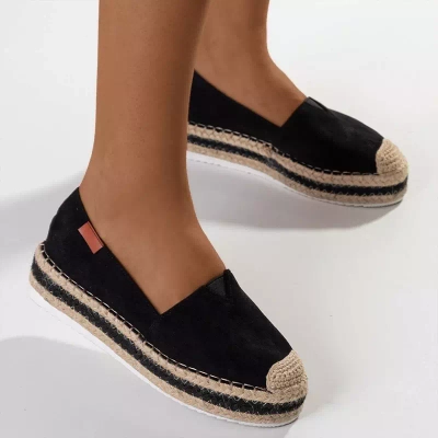 OUTLET Black women's espadrilles on the Molandia platform - Shoes