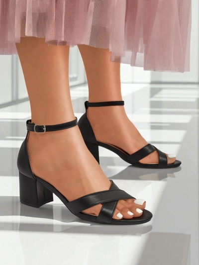 Royalfashion Sieviešu sandales ar bloka papēdi Eleganza Strap