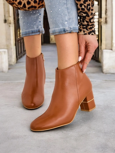 Royalfashion Women's ankle boots on a post Afennor