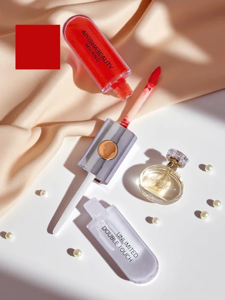 Lūpu krāsa un bezkrāsains lūpu spīdums 2-in-1 Karsti sarkans