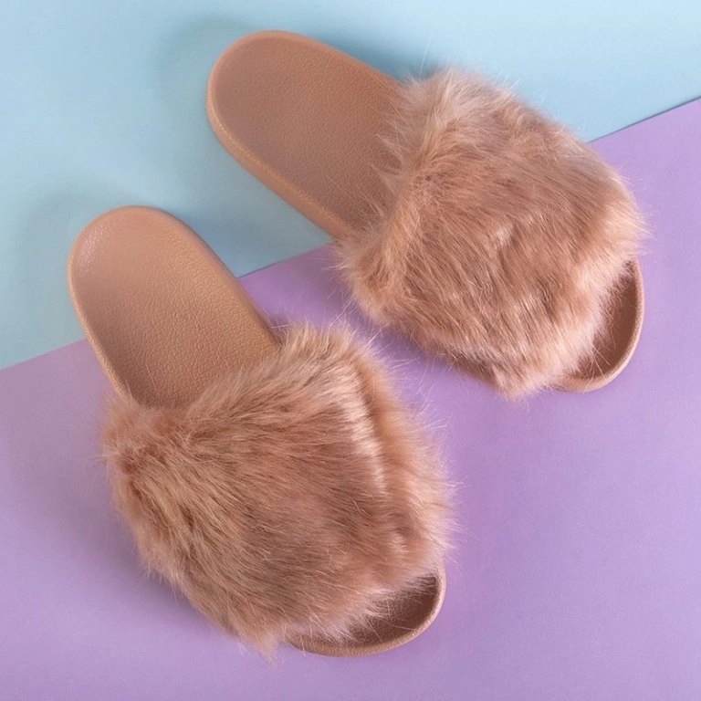 OUTLET Women's powdery slippers with fur Danita - Footwear