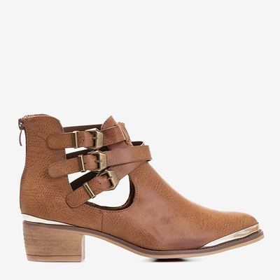 Brown women's boots with low heels with cut-outs Kysse - Footwear