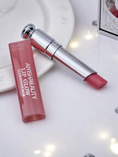 Moisturizing lipstick-balm in Raspberry Pink color