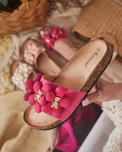 Royalfashion Sieviešu čības ar zelta lācīšiem un ziediem Isaralle