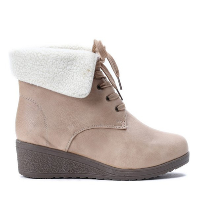 Beige boots with a sheepskin wedge Osen - Shoes