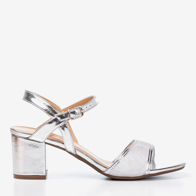 OUTLET Women's silver sandals on a low post Vivianne - Footwear