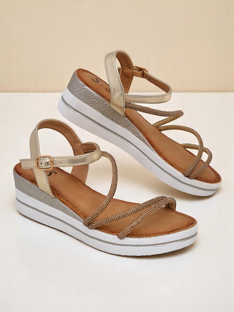 Royalfashion Женские сандалии на танкетке со стразами Ballosa