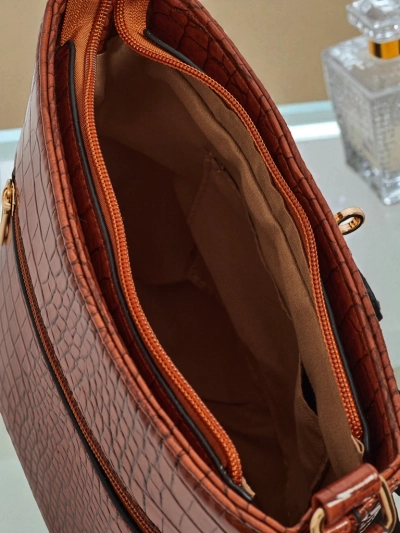 Lakierowana mała damska torebka ze eko skory Arlisse