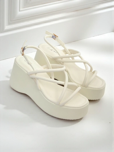 Royalfashion Sandały damskie na koturnie Skyline Straps