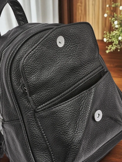 Astrea Królewska Moda women's black and white faux leather backpack