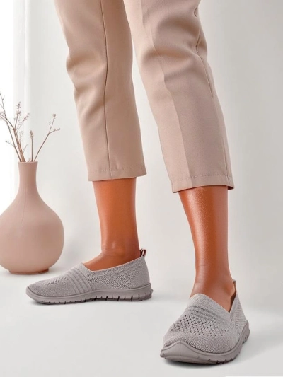 Royalfashion Women's slip-on sports shoes Ollabes